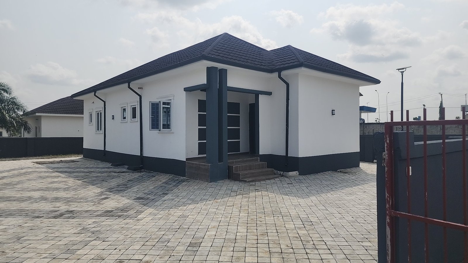 Blessing - 3 Bedroom Bungalow